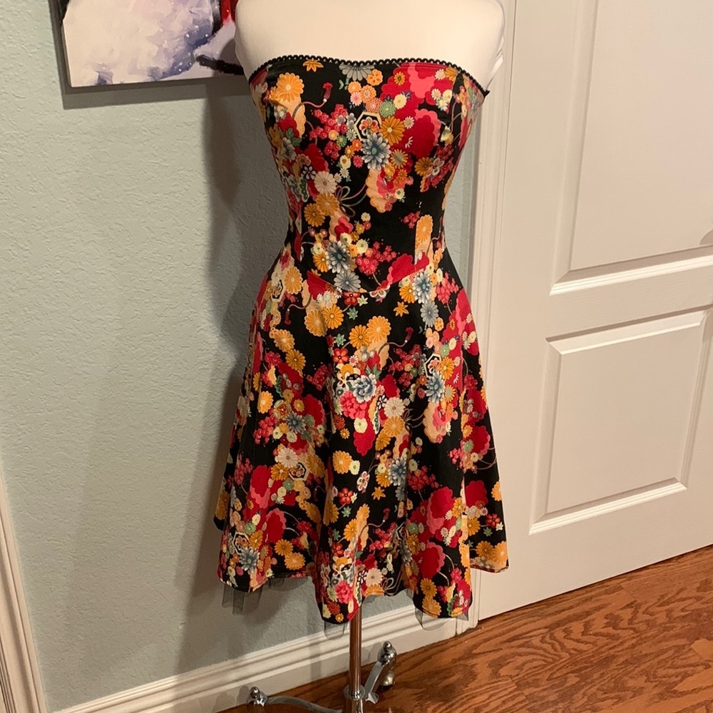 Ruby Rox Strapless Floral Pin-Up Dress • Sz 7